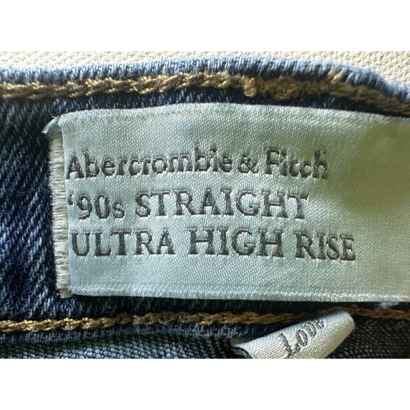 Abercrombie & Fitch 90's Straight Ultra High Rise Curve Love Blue Jeans 14R/32 - Picture 6 of 12